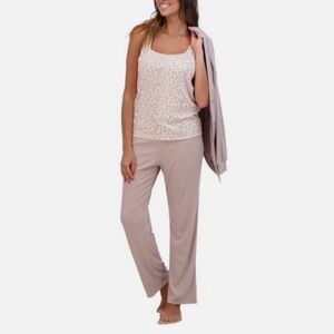 Live 2 Lounge Pajama 3 piece Set NWT Size Medium